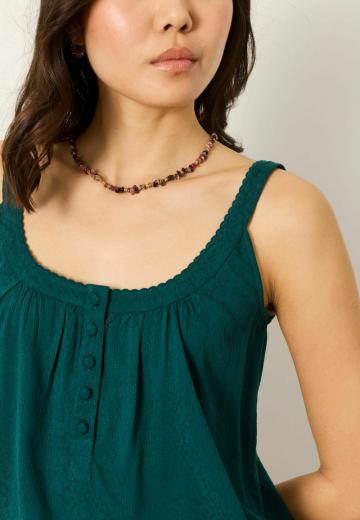 Блузка без рукавов