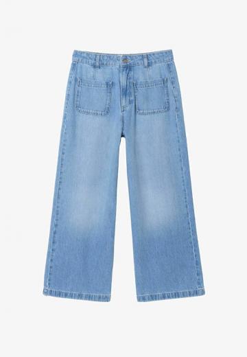 Короткие джинсы