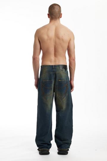 Свободные джинсы