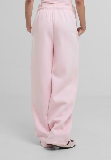 Спортивные штаны