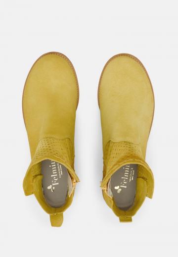 Ковбойские сапожки