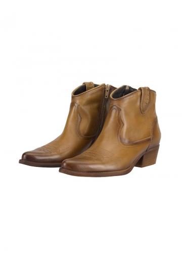 Ковбойские сапожки