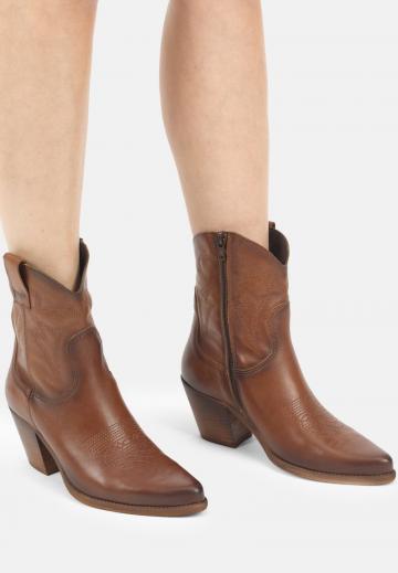 Ковбойские сапожки