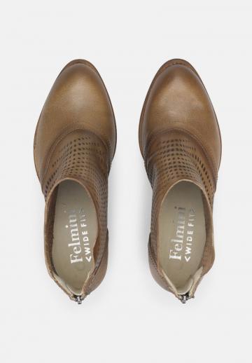 Ковбойские сапожки