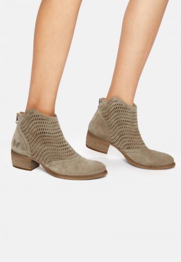 Ковбойские сапоги