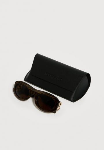 Солнечные очки