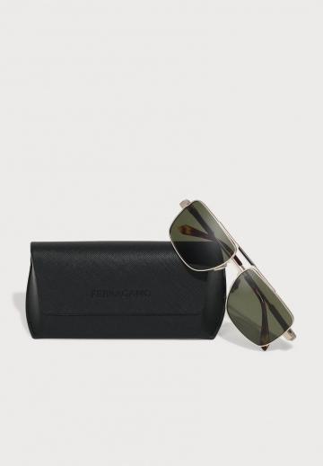 Солнечные очки