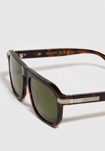 Солнечные очки