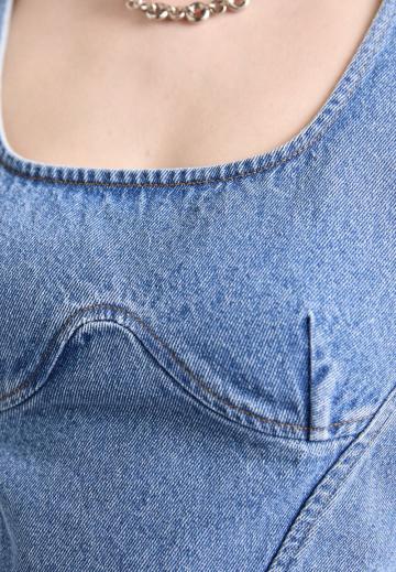 Джинсовая жилетка