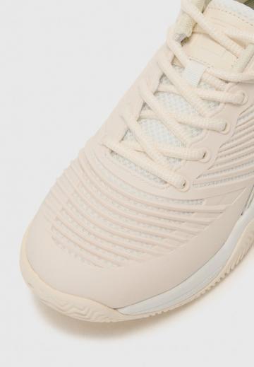 Теннисные кроссовки