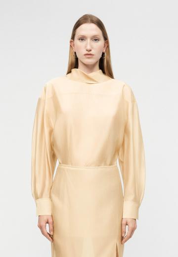 Атласная блузка