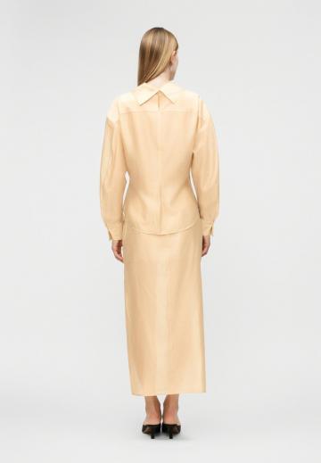 Атласная блузка