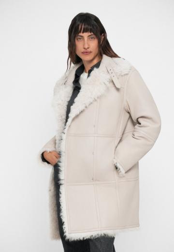 Кожаное пальто