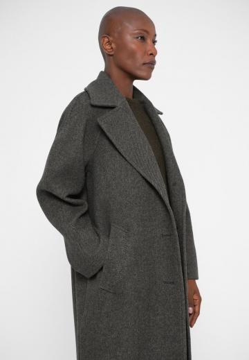 Шерстяное пальто