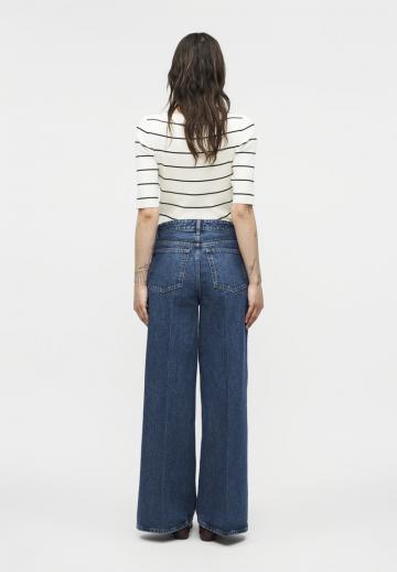 Джинсы бойфренда