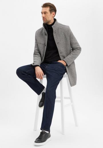 Короткое пальто