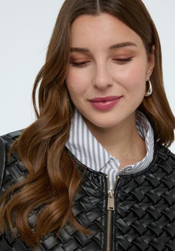 Байкерская куртка