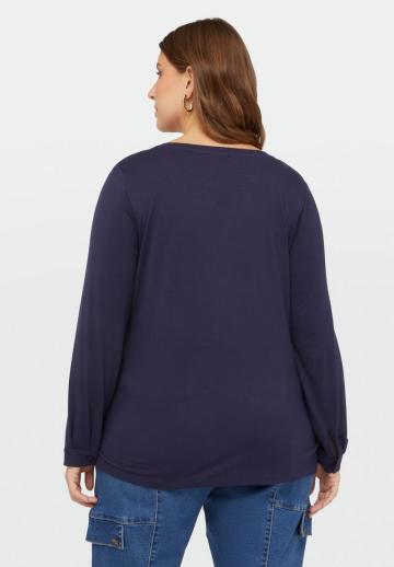 Атласная блузка