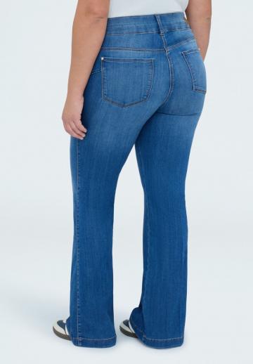 Клешеные джинсы