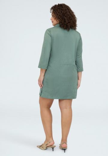 Короткое платье