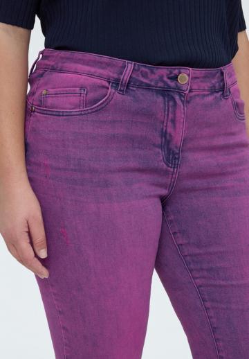 Клешеные брюки