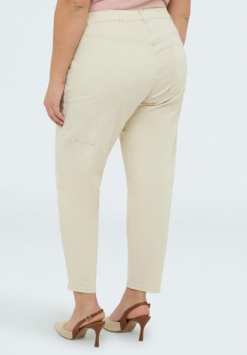 Короткие джинсы