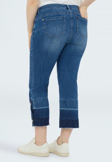 Короткие джинсы