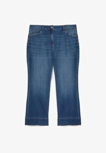 Короткие джинсы