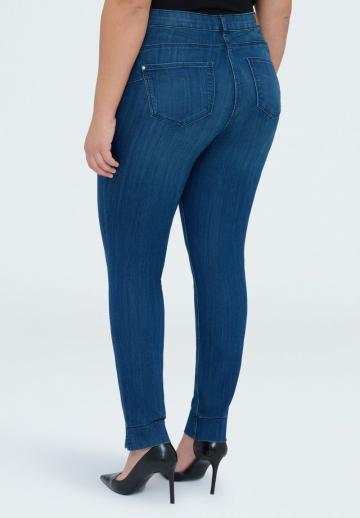 Узкие джинсы