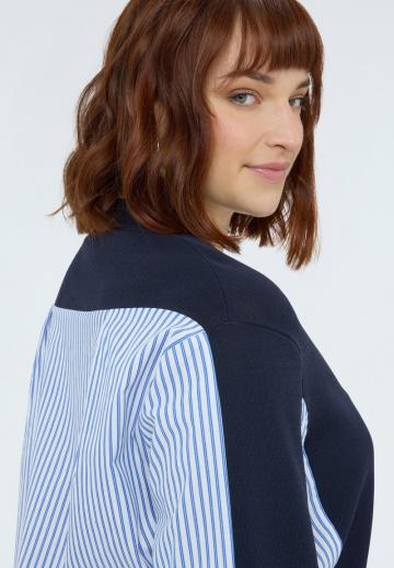 Джинсовая блузка