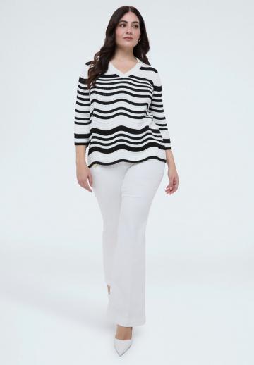 Пуловер с рукавом три четверти