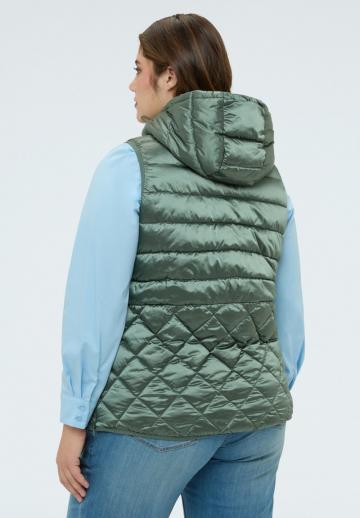 Стеганый жилет