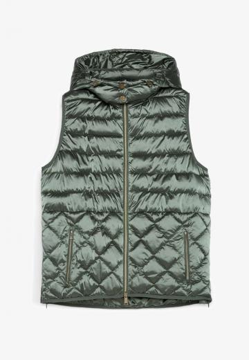 Стеганый жилет