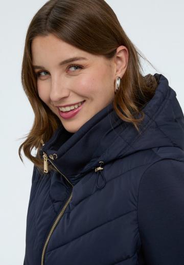 Зимняя куртка