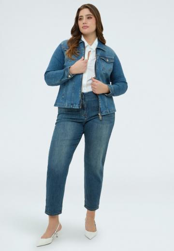 Джинсовая куртка