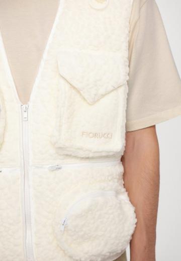 Пуховой жилет