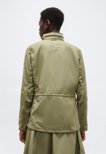 Спортивная куртка