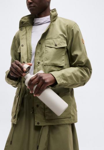 Спортивная куртка