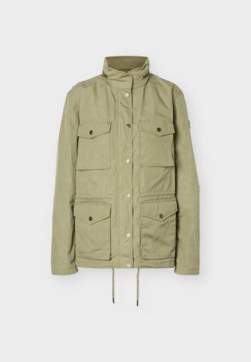 Спортивная куртка