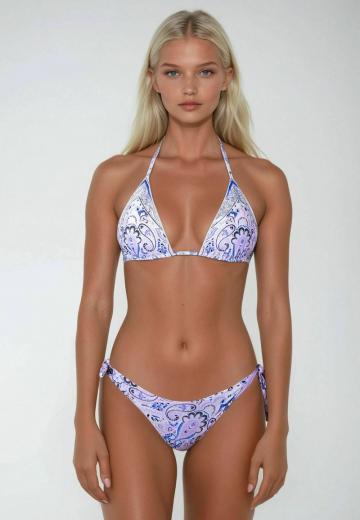 Треугольное бикини