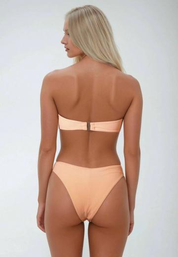 Бюстгальтер без бретелек