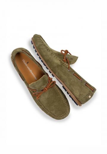 Ботинки на шнуровке