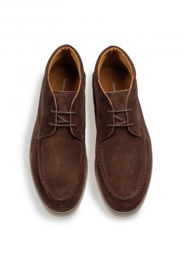 Ботинки на шнуровке