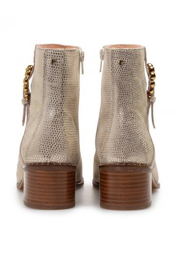 Ковбойские сапожки