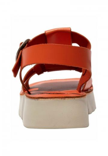 Босоножки на платформе