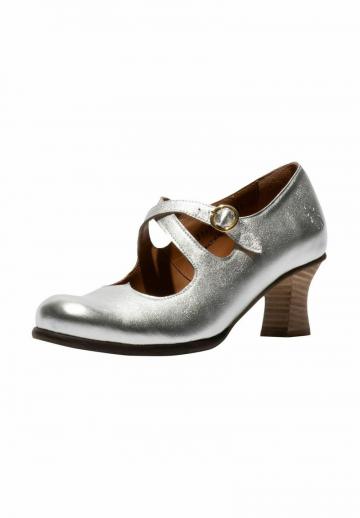 Туфли с ремешком