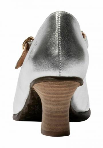 Туфли с ремешком