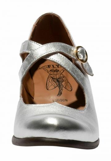 Туфли с ремешком