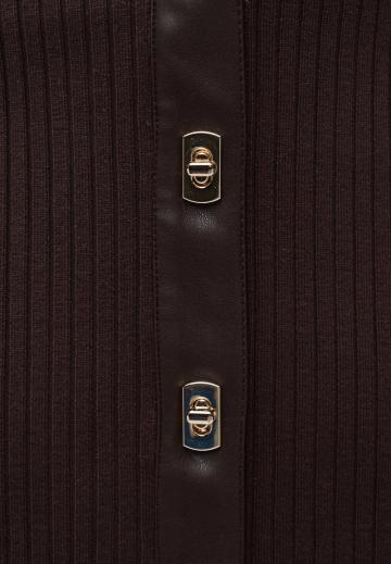 Вязаное платье