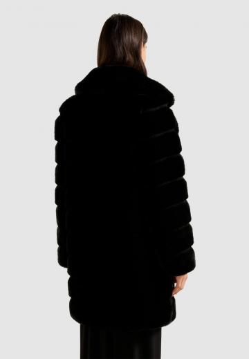 Короткое пальто